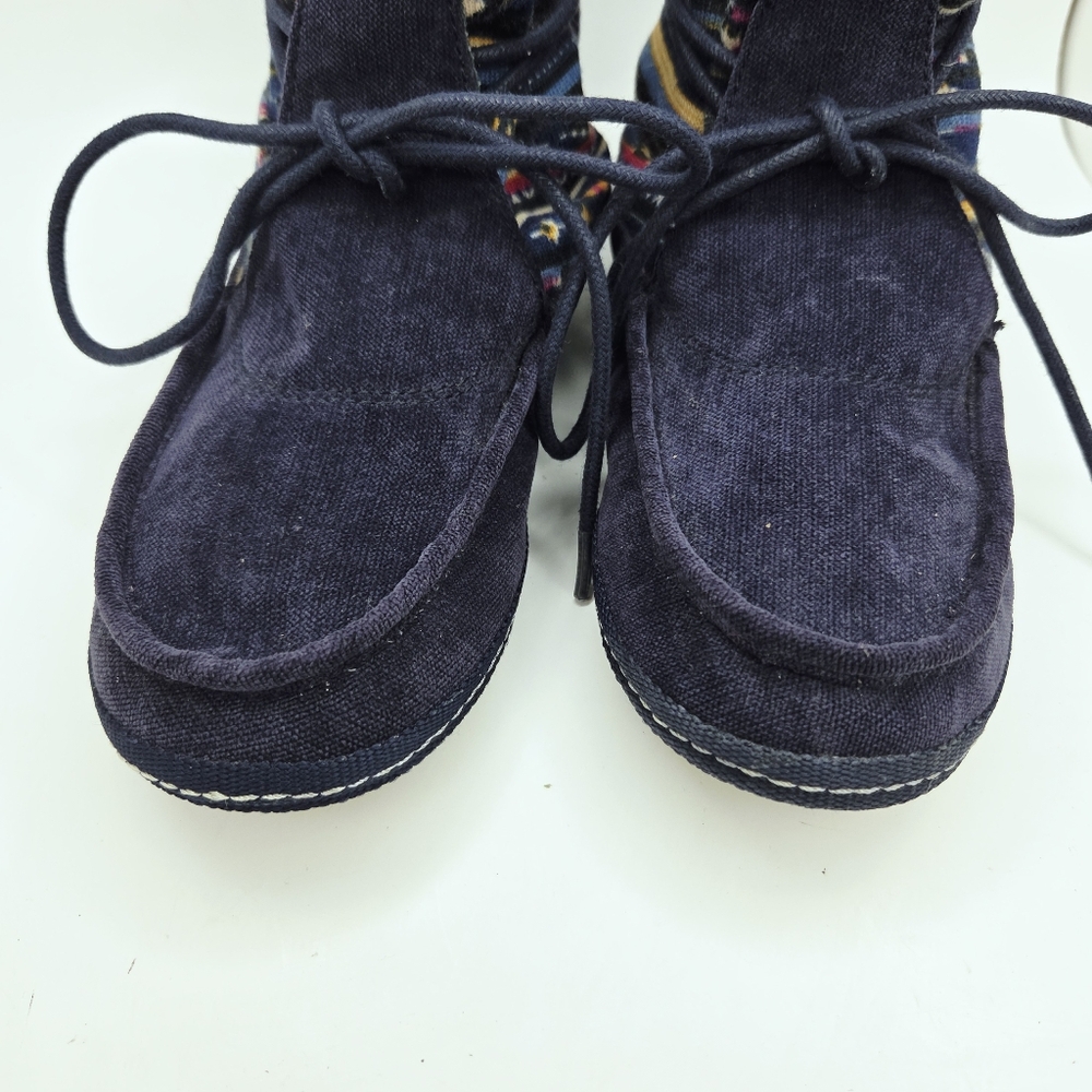 Women's Patterned Ankle Boots - Picture 6 of 12